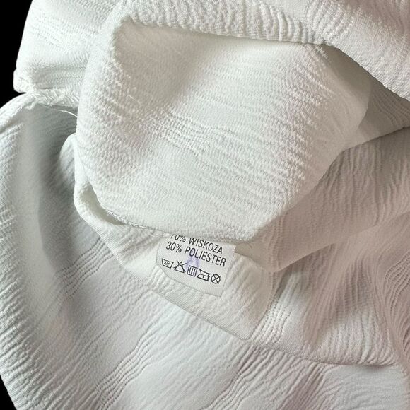 Vintage Sandra Fashions White Textured Button-Up Short sleeve Shirt size Medium - Picture 10 of 14